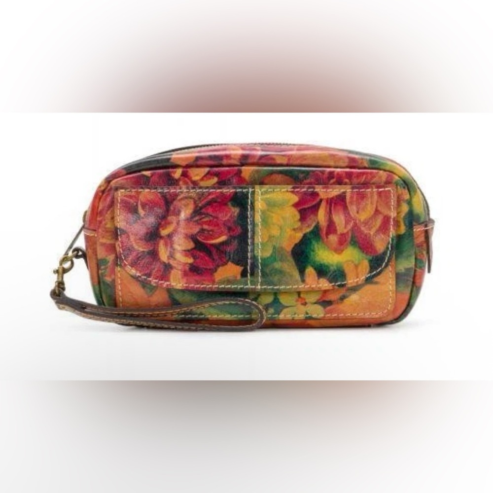 Patricia Nash Remini Cosmetics Case in the Heritage Multi Print